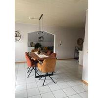 Großzügige, helle 3,5 ZKB Dachgeschosswohnung mit Balkon - Schiffweiler