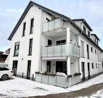 Neuwertige 4-Zimmerwohnung mit Balkon im Erdgeschoss - Römerberg