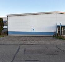 Halle mit 420qm zu vermieten - 3.500,00&nbsp;EUR Kaltmiete, ca.&nbsp; 420,00&nbsp;m&sup2; in Rheinstetten (PLZ: 76287)