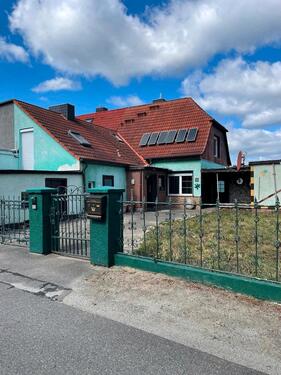 Foto - Doppelhaushälfte - 105.000,00&nbsp;EUR Kaufpreis, ca.&nbsp; 125,00&nbsp;m&sup2;