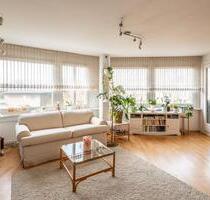Sonniger Grünblick vom Süd-West-Balkon in Zehlendorf - Berlin Steglitz-Zehlendorf
