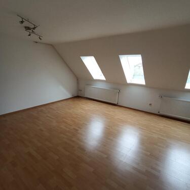 Foto - Schöne Mietwohnung 4ZKB 112qm Sackgassenendlage in Ramsloh