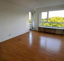 Lichtdurchflutete 3-Zimmer Wohnung mit Aussicht in Kassel Nord-Ho