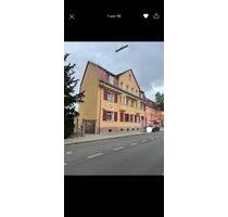 4 Zimmer Wohnung 123 qm plus 70qm ausbaufähiges Dachgeschoss - Zirndorf