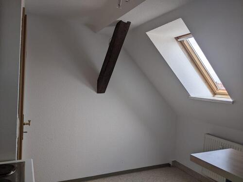 Foto - 1 Zimmer Dachgeschoßwohnung zur Miete in Nienburg (Saale)