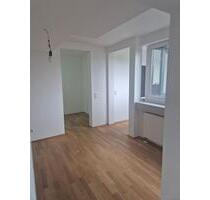 Helle 3,5-Zimmer-Wohnung mit Balkon in Frankfurt am Main