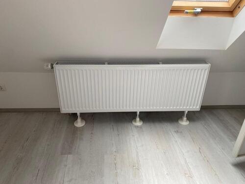 Foto - 1 Zimmer Dachgeschoßwohnung zur Miete in Buckenhof