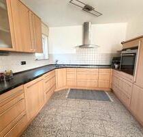 Prov.-freie TOP 4,5 Zimmer EG Whg. 102qm Garten+Garage+Terrasse! - Illertissen