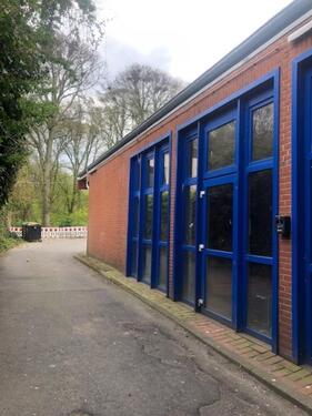 Foto - provisionsfrei - 170 qm Gewerbefläche in Husum zu vermieten!