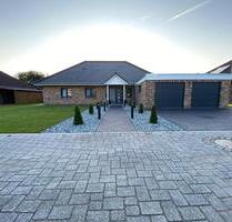 Anderlingen │ Neuwertiger Winkelbungalow mit Feldblick - Selsingen