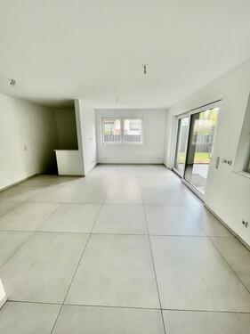 Foto - Erstbezug 3-Zimmmer Maisonette, mit Terasse
