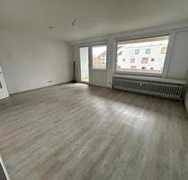 KA-Durlach 1 ZKB mit gr. Balkon, EBK, Stellplatz, Kellerabteil - Karlsruhe