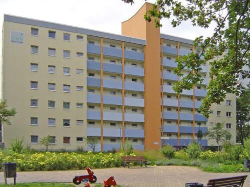 Foto - Kurzfristig verfügbare frisch sanierte 3-Zimmer-Wohnung mit Loggia