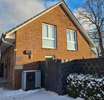 Modernes EFH (2019) | KfW 40 Plus | A+ | 805 m² | PV & Speicher - Bad Bramstedt