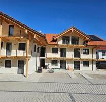 Neubau - Hochwertige 2-Zimmer-Wohnung (SO) in Grassau OT Rottau - Staudach-Egerndach