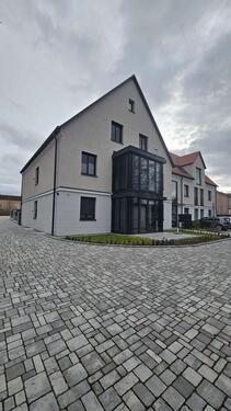 Foto - Neuwertige 3 Zimmer Wohnung mit Balkon in TOP Wohnlage von Nördlingen zu vermieten