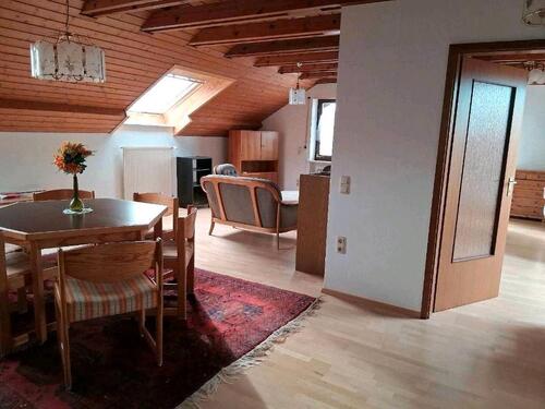 Foto - helle geräumige DG-Whg in Hennenbach