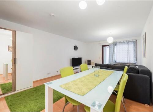 Foto - 1-Zimmer-Wohnung mit Balkon in Stuttgart-Hedelfingen zu vermieten