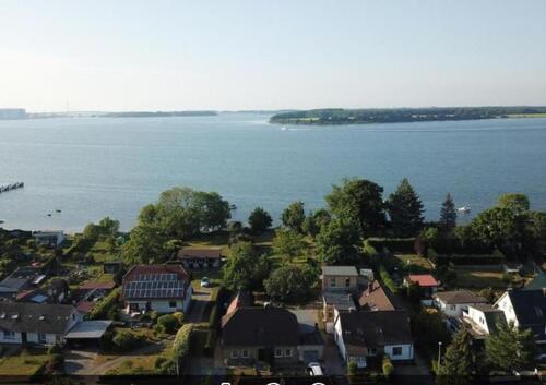 Foto - Holz-Haus mit biologischer Bauweise in Traumlage am Strelasund