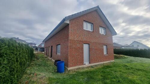 Foto - Wohnhaus mit 2 Wohneinheiten - 415.000,00 EUR Kaufpreis, ca.  220,00 m²