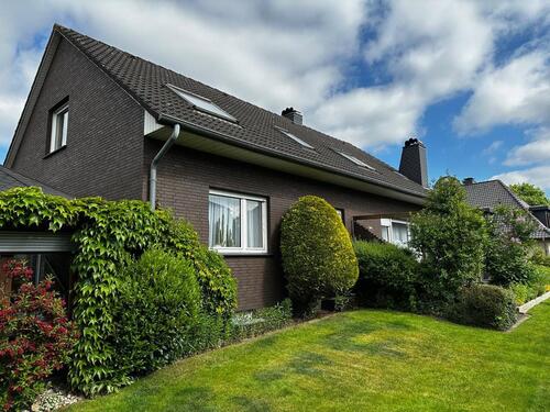 Foto - Top gepflegtes Einfamilienhaus Zweifamilienhaus