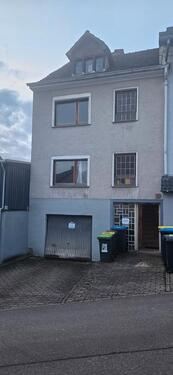 Foto - Handwerkerhaus in ruhiger Lage - 50.000,00&nbsp;EUR Kaufpreis, ca.&nbsp; 198,00&nbsp;m&sup2;