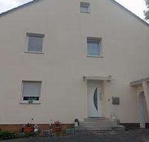 Zweifamilienhaus - 250.000,00 EUR Kaufpreis, ca.  210,00 m² in Wassertrüdingen (PLZ: 91717)