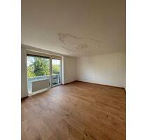 Modernisierte 3- Zimmerwohnung mit kleinem Balkon in Kohlscheid - Herzogenrath