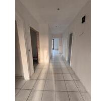 Großzügige und neu sanierte 4-Zimmer-Wohnung mit 2 Balkonen - Horstmar