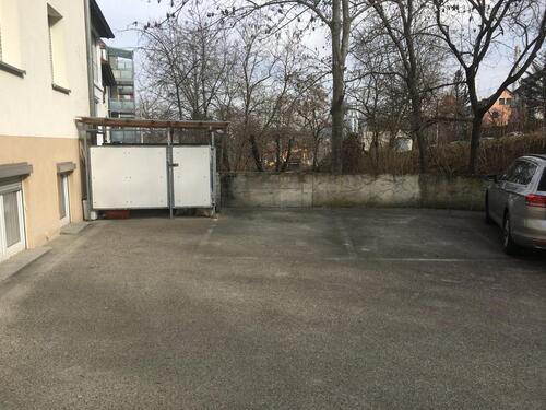 Foto - Kfz-Stellplatz in Schlüsselwiesen 13, Stuttgart-Ost-Gaisburg
