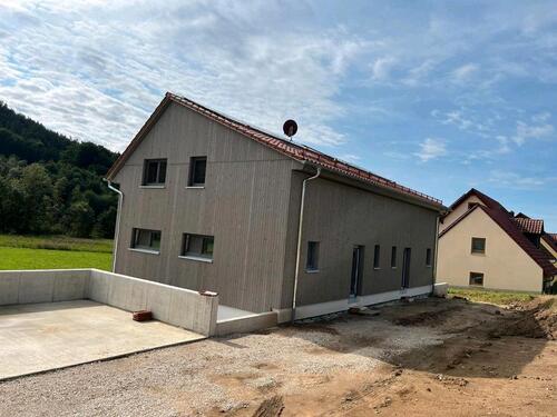 Foto - Neubau KfW 40 Doppelhaus mit integrierter Einliegerwohnung!