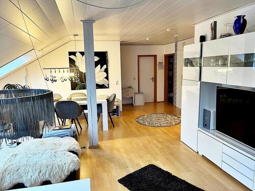 Foto - Große und helle 4-Zimmer Wohnung in toller Lage