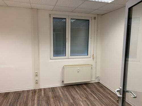 Foto - BüroGewerbeflächeLager mit großem Zugang