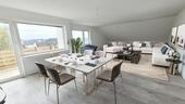 Foto - Helle 5-Zimmer Wohnung auf zwei Ebenen mit Balkon und Parkplatz