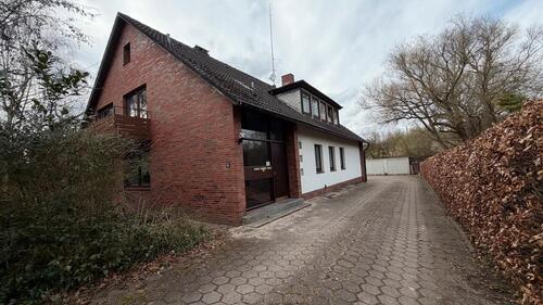 Foto - 2 Familienhaus mit Einliegerwohnung in Elbnähe