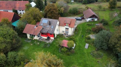 Foto - 8 Zimmer Mehrfamilienhaus, Wohnhaus in Herdwangen-Schönach