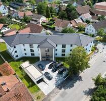 Neubau von 2024, 3-Zimmer-Wohnung mit 150 m² Garten, Aufzug, TiG - Geiselhöring