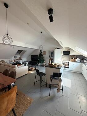 Foto - Wohnung zu vermieten - 1.100,00&nbsp;EUR Kaltmiete, ca.&nbsp; 105,00&nbsp;m&sup2;