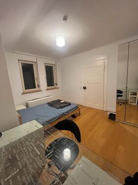Foto - Möbiliertes WG Zimmer - All inclusive- Zentrale Lage Ulm