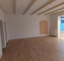 Wohnung oder Gewerbe mitten in Tarp!