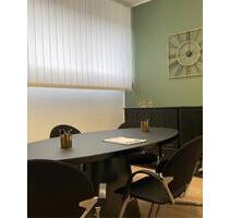 Kosmetikliege zur Untermiete in Mannheim-Käfertal