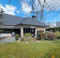 Sehr modernes Einfamilienhaus vom Unternehmer gebaut. - Wesel