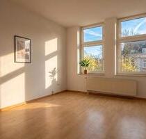 Ein Monat mietfrei! Helle 2-Zimmer-Wohnung mit Balkon zum Selbstrenovieren in Dortmund-Marten Ein Monat mietfrei! Helle 2-Zimmer-Wohnung mit Balkon zum Selbstrenovieren in Dortmund-Marten