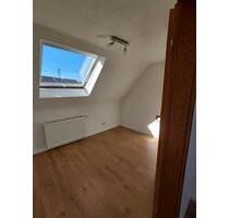 DG Wohnung DG Wohnung - 700,00&nbsp;EUR Kaltmiete, ca.&nbsp; 67,00&nbsp;m&sup2; in Waldstetten (PLZ: 73550)