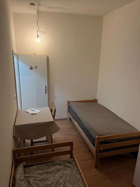 Foto - Möbliertes Zimmer in Gärtringen (Nähe S-Bahn)