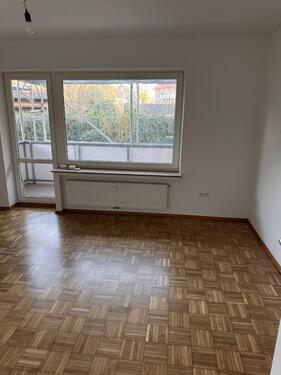 Foto - 1 ZKB Balkon zentral Oldenburg Osternburg