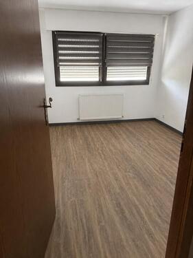 Foto - Freistehendes Einfamilienhaus zu verkaufen