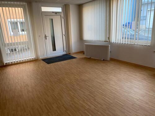 Foto - Großzügige Gewerberäume zur vielseitigen Nutzung.