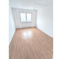 Helle 3-Zimmer-Wohnung in Borna mit Balkon