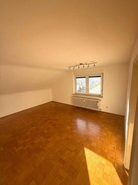 Foto - Dachgeschoßwohnung in Kuchen zur Miete